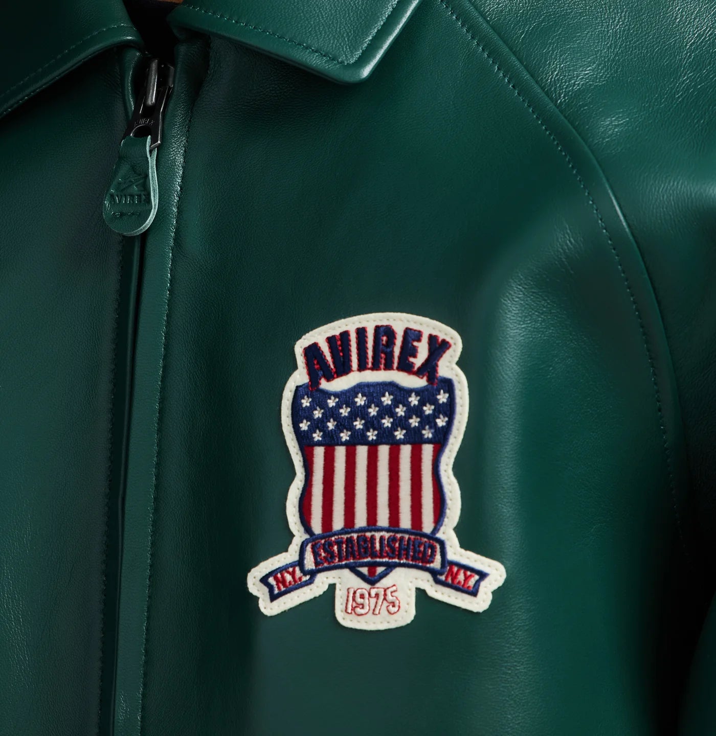 AVIREX ICON HUNTER