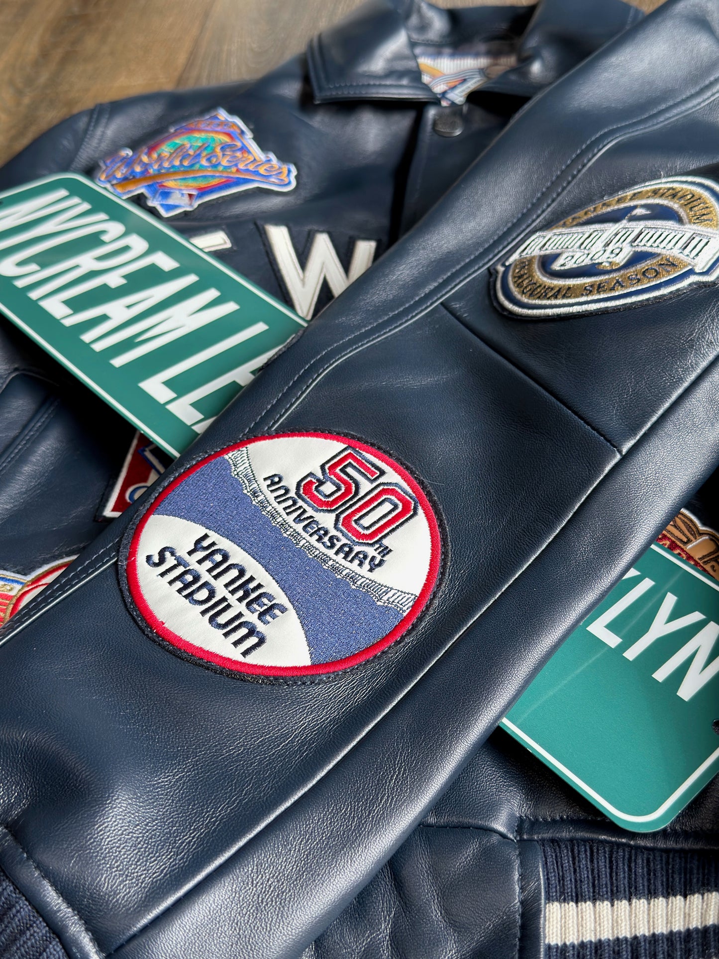 RARE KITH & AVIREX FOR THE NEW YORK YANKEES LEATHER JACKET (WORLD SERIES)