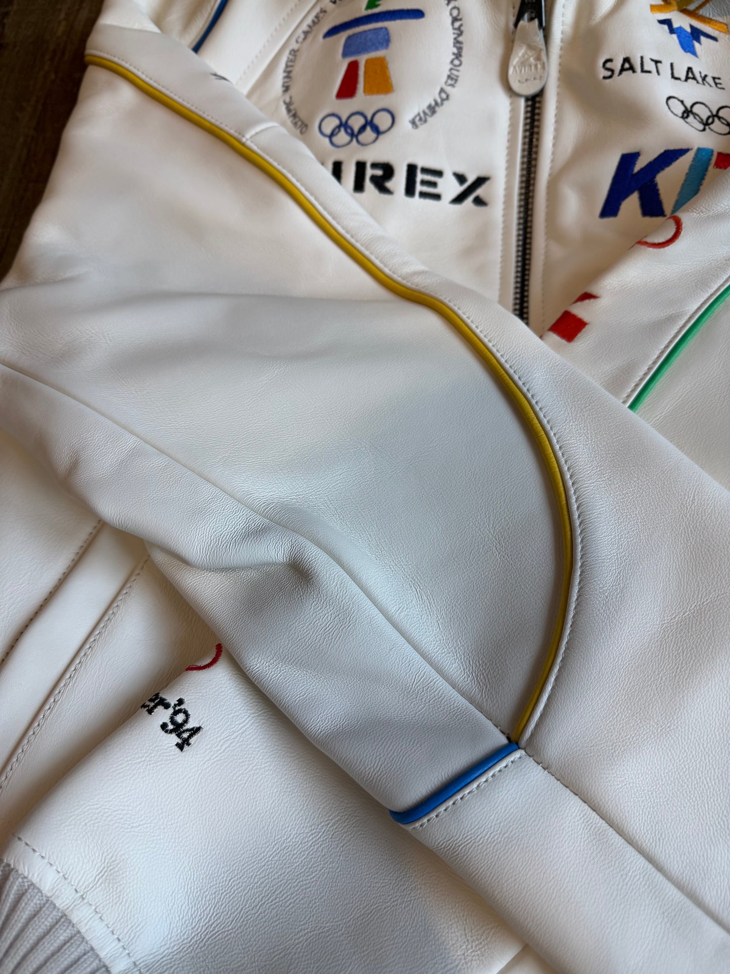 KITH & AVIREX FOR OLYMPICS HERITAGE LEATHER BOMBER JACKET