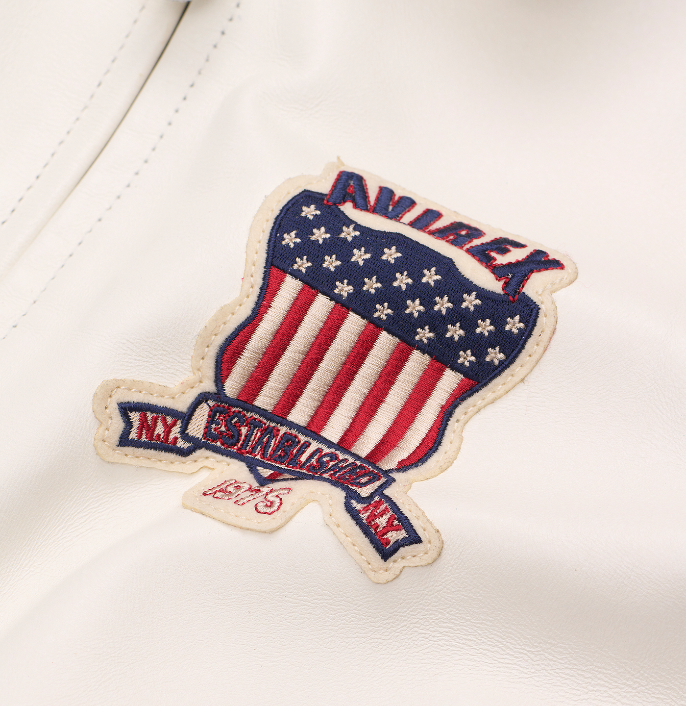 WOMEN’S CROPPED AVIREX ICON WHITE
