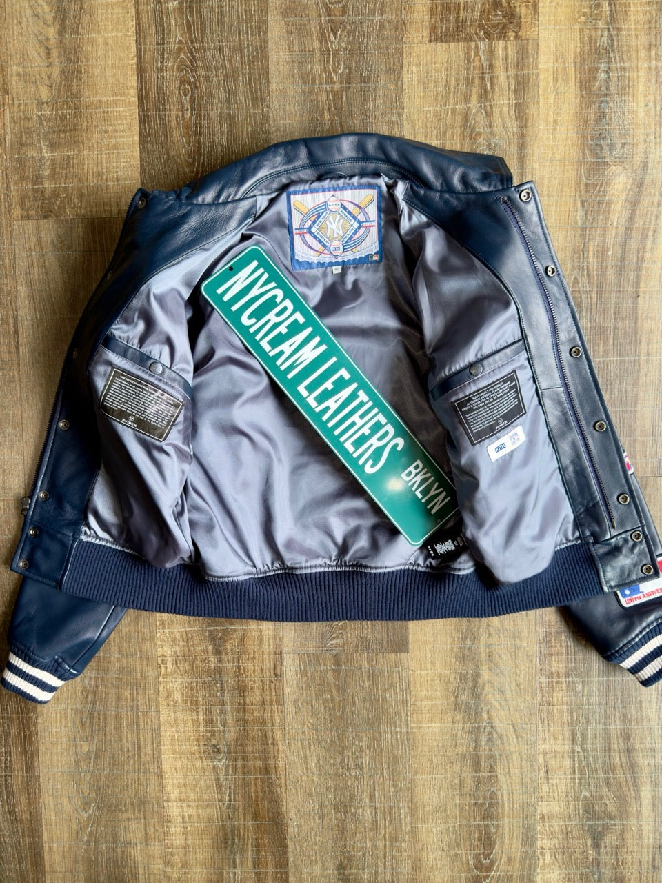 RARE KITH & AVIREX FOR THE NEW YORK YANKEES LEATHER JACKET (WORLD SERIES)