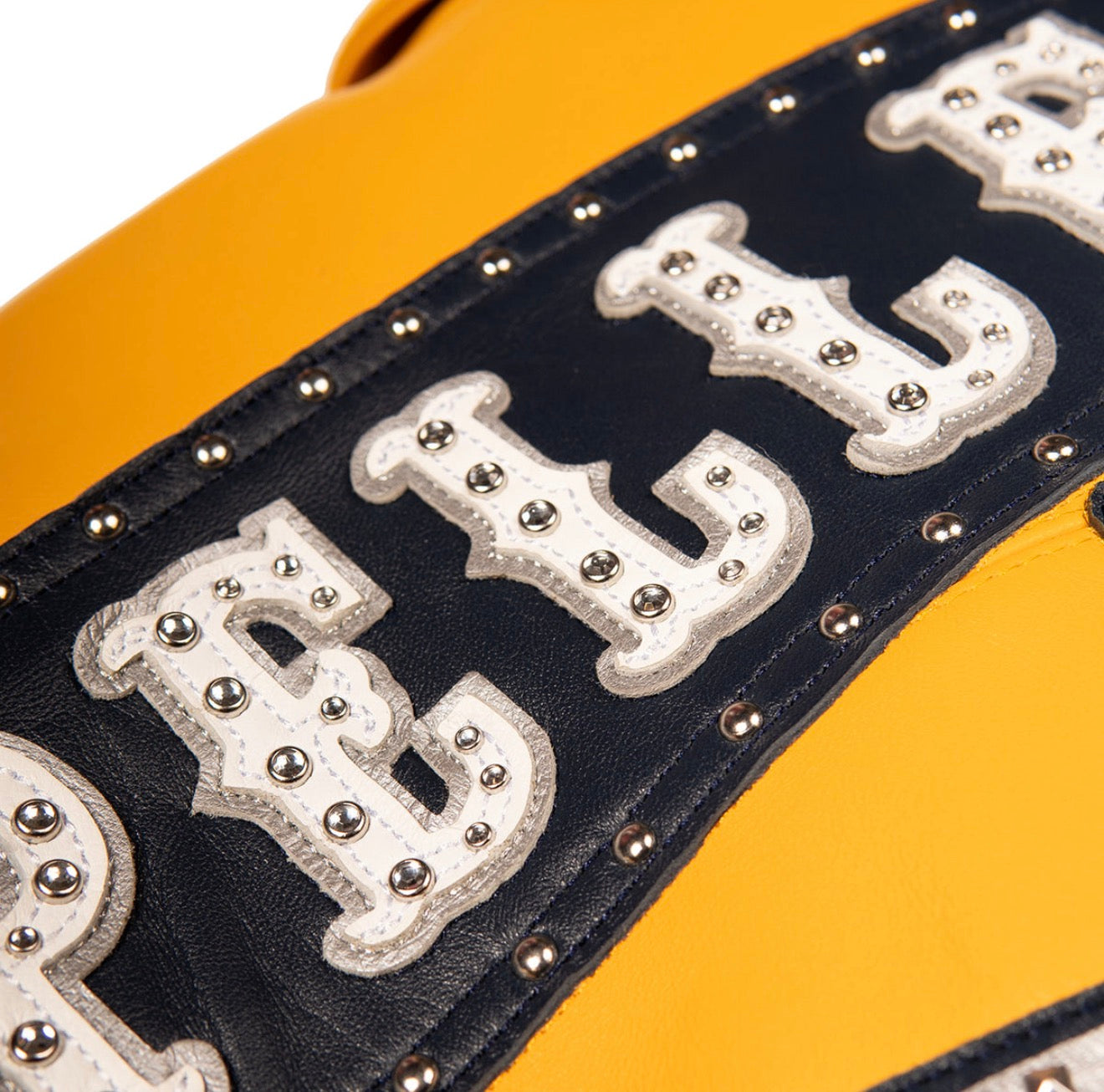 WORLD FAMOUS PELLE PELLE JACKET