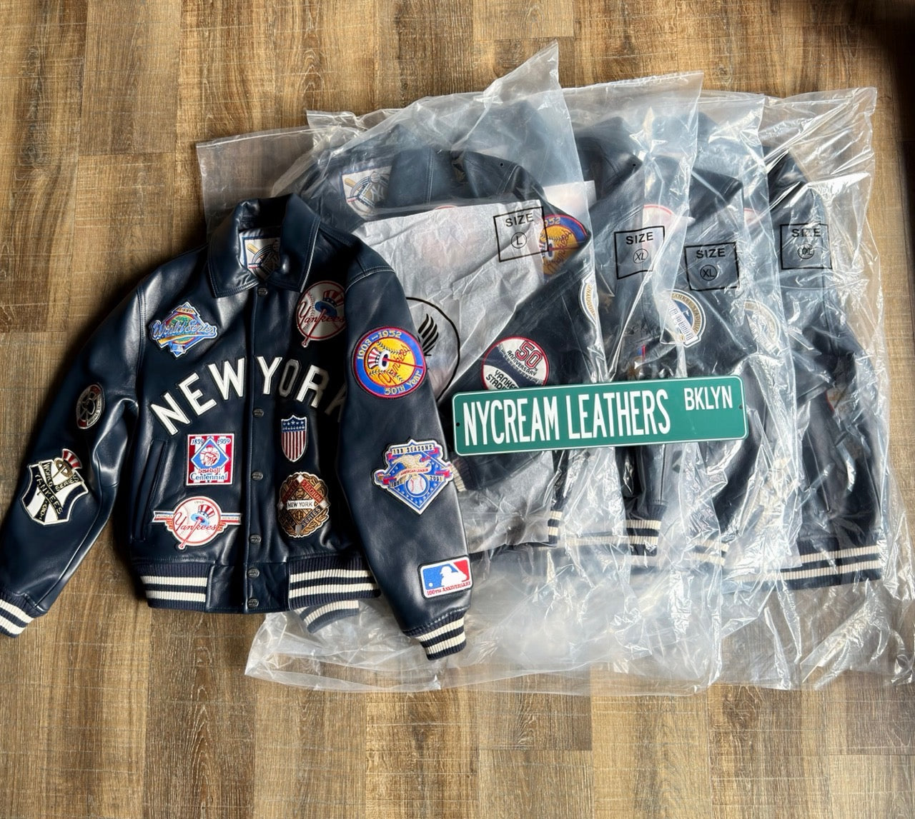 RARE KITH & AVIREX FOR THE NEW YORK YANKEES LEATHER JACKET (WORLD SERIES)