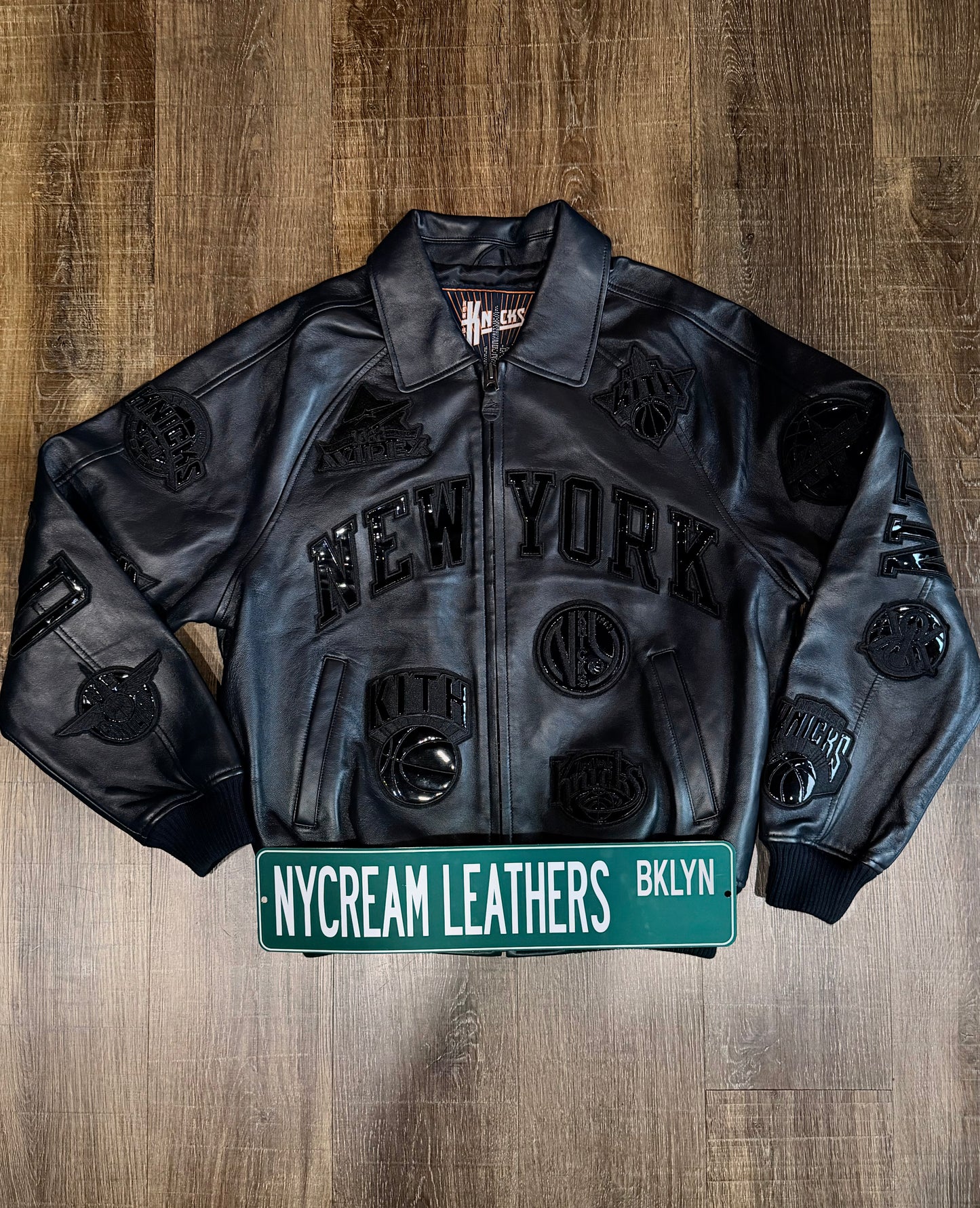KITH & AVIREX FOR THE NEW YORK KNICKS MADISON SQUARE GARDEN ICON JACKET (BLACK) LIMTED INVENTORY