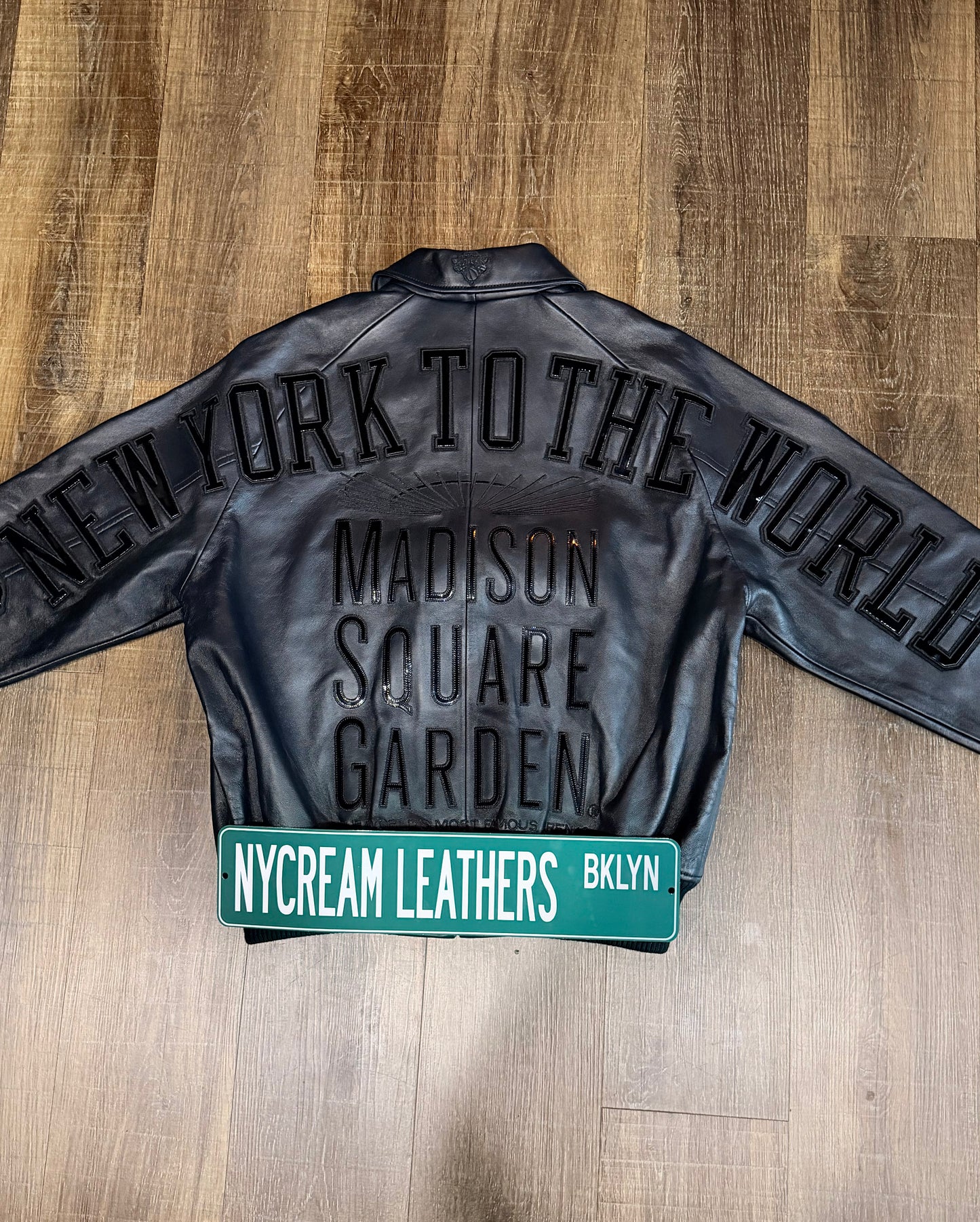 KITH & AVIREX FOR THE NEW YORK KNICKS MADISON SQUARE GARDEN ICON JACKET (BLACK) LIMTED INVENTORY