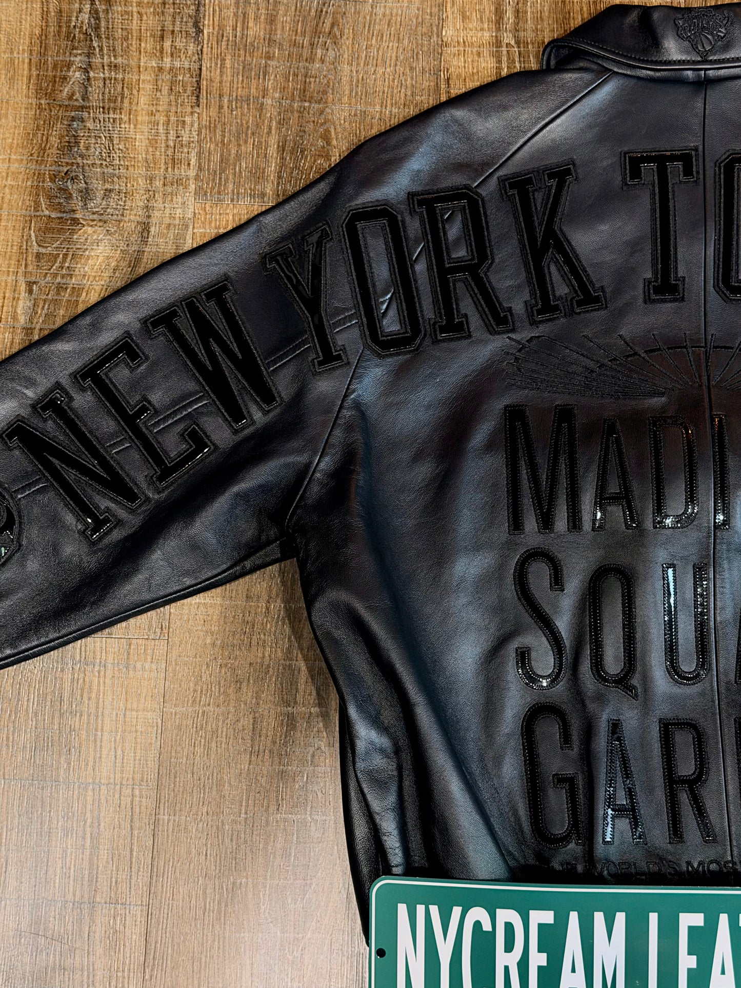 KITH & AVIREX FOR THE NEW YORK KNICKS MADISON SQUARE GARDEN ICON JACKET (BLACK) LIMTED INVENTORY